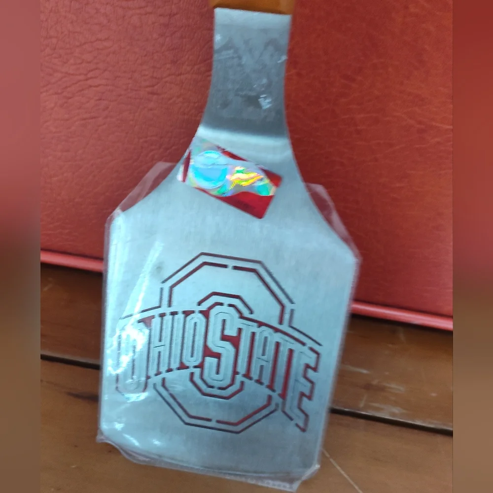 Ohio State Buckeyes Grill Spatula with Silver Head and Brown Handle